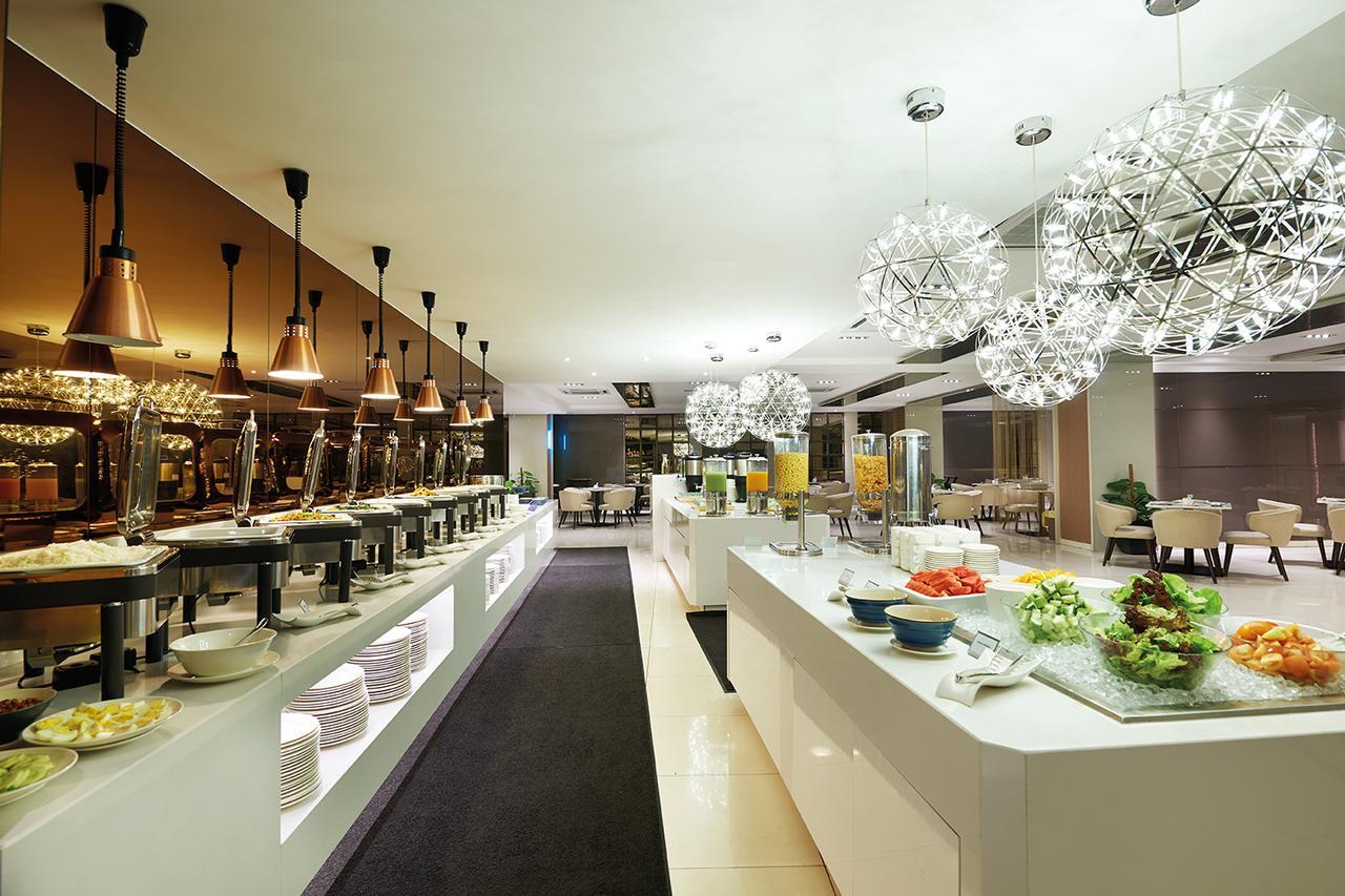 Cosmo Hotel Kuala Lumpur Esterno foto