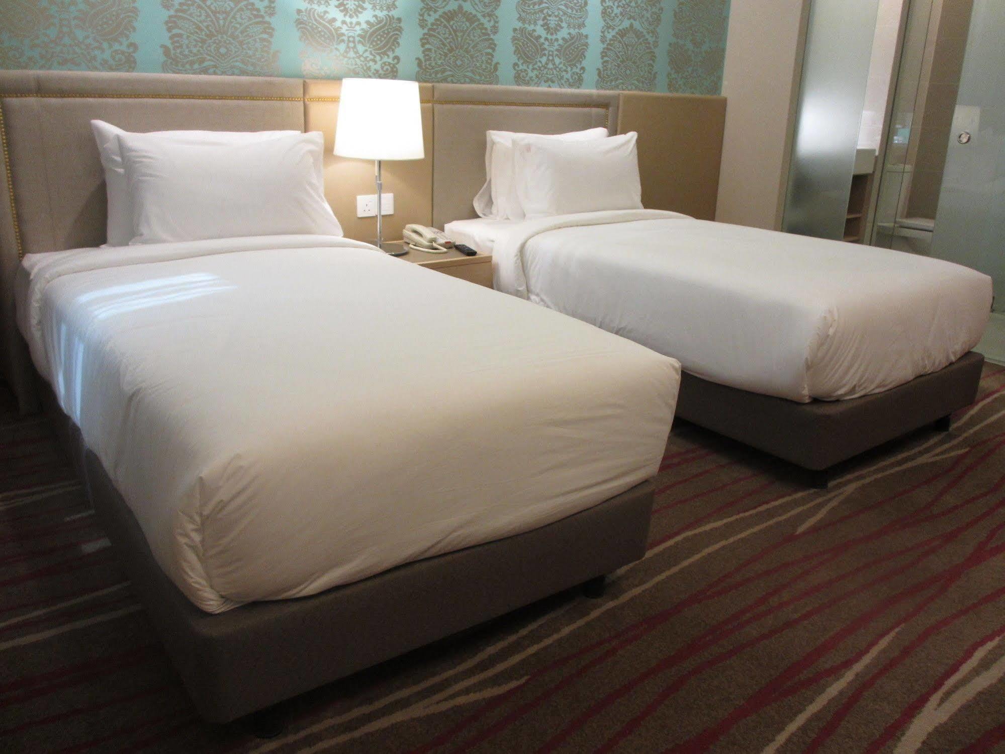Cosmo Hotel Kuala Lumpur Esterno foto